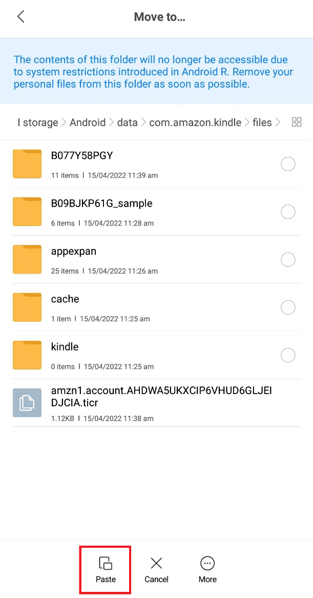 Toque la opción Pegar para pegar el archivo MOBI seleccionado en esta carpeta.  Cómo abrir archivos MOBI en Android