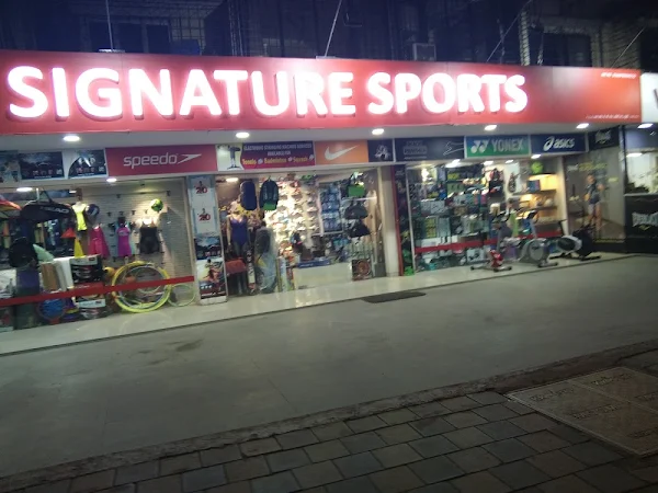 Signature Sports photo 