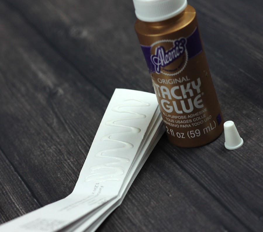 Gluing paper pinwheels for medallions