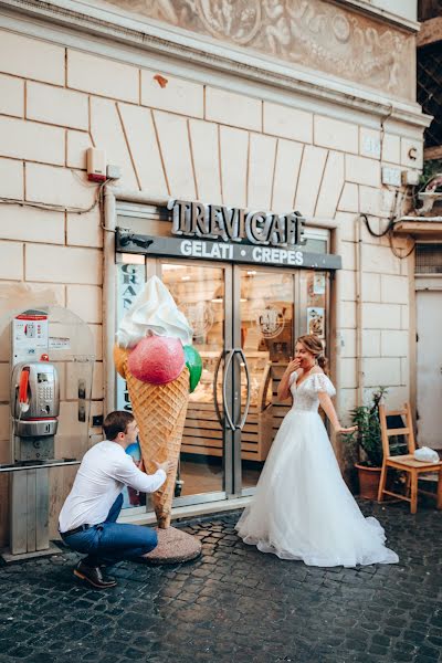 Fotografo di matrimoni Dmitry Agishev (romephotographer). Foto del 6 marzo 2020