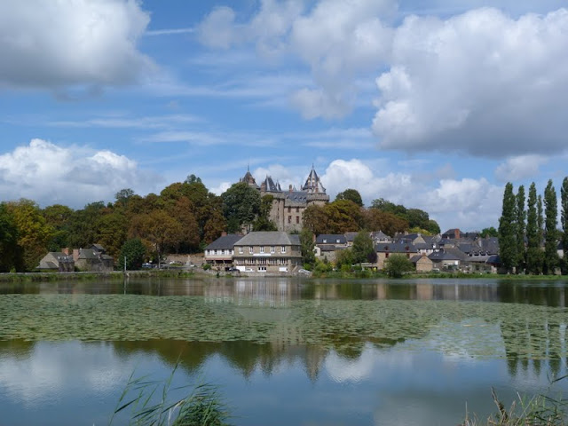 Bretaña francesa, vuelta a la época medieval - Blogs of France - Día 2: Combourg, Dol-de-Bretagne, Mont-Dol, Cancale. (3)