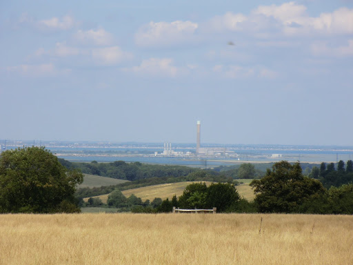 CIMG4194 Distant view of the Isle of Grain