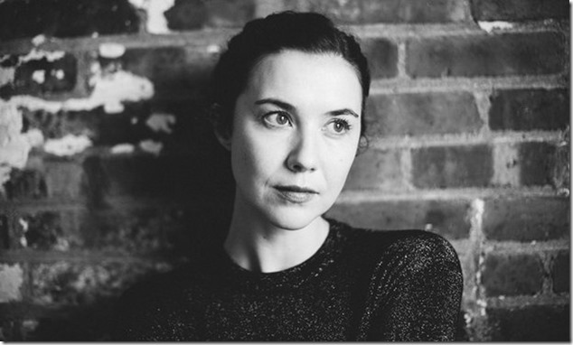 lisa hannigan 01