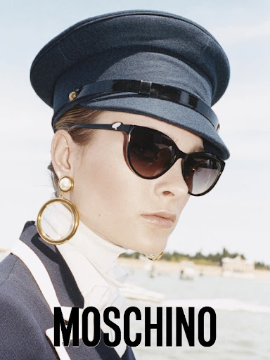 Moschino, campaña otoño invierno 2011