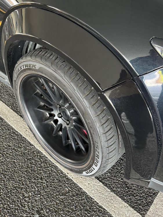 CX-8の海老名早朝オフ・高速で事故はやめてね😤・ソースカツ丼 旨し・初のオフハシゴ・やっぱり11Jワイドボディはとんでもないことになっていた🤣に関するカスタム事例の投稿画像24枚目