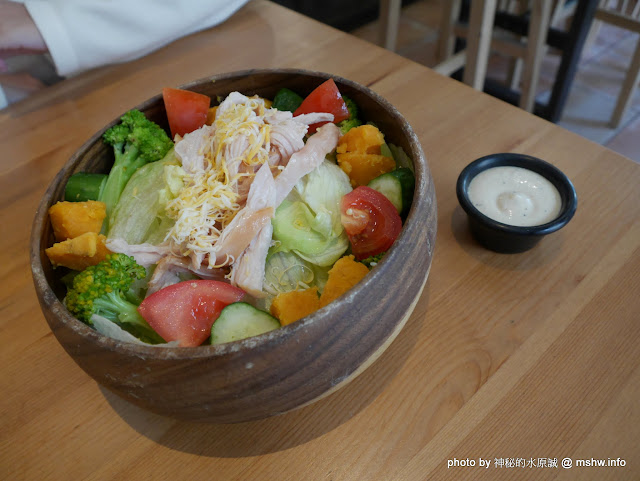 【食記】台北Pond Burger Cafe 早午餐.漢堡.輕食@信義國際會議中心&世界貿易中心-捷運MRT台北101/世貿 : 食材新鮮,口味創新,下午茶也能享受美味私房漢堡 下午茶 信義區 區域 午餐 台北市 咖啡簡餐 捷運美食MRT&BRT 早餐 晚餐 漢堡 甜點 糕餅烘培 美式 西式 輕食 飲食/食記/吃吃喝喝 