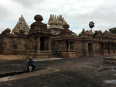 Sur de India en transporte público - Blogs de India - De Mahabalimpuram a Kanchimpuram ida y vuelta en bus (2)