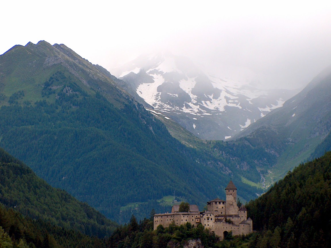 Sudtirol y Dolomitas 2015 - Blogs de Europa - Día 3.Castillo Taufers, Malga Fane y Brixen (1)