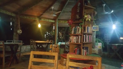 Photos of Kokrobite Garden