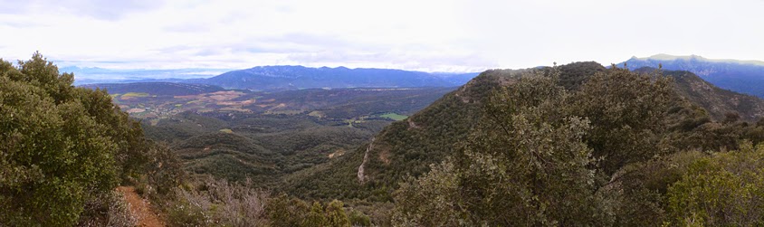 Panorámica desde el vértice (San Cristóbal)  --  2015eko apirilaren 19an