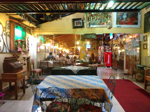 Pizzaria Do Branco, R. Joaquim Antônio Machado de Campos, 991 - Conj. Hab. Sao Deocleciano, São José do Rio Preto - SP, 15057-150, Brasil, Pizaria, estado São Paulo