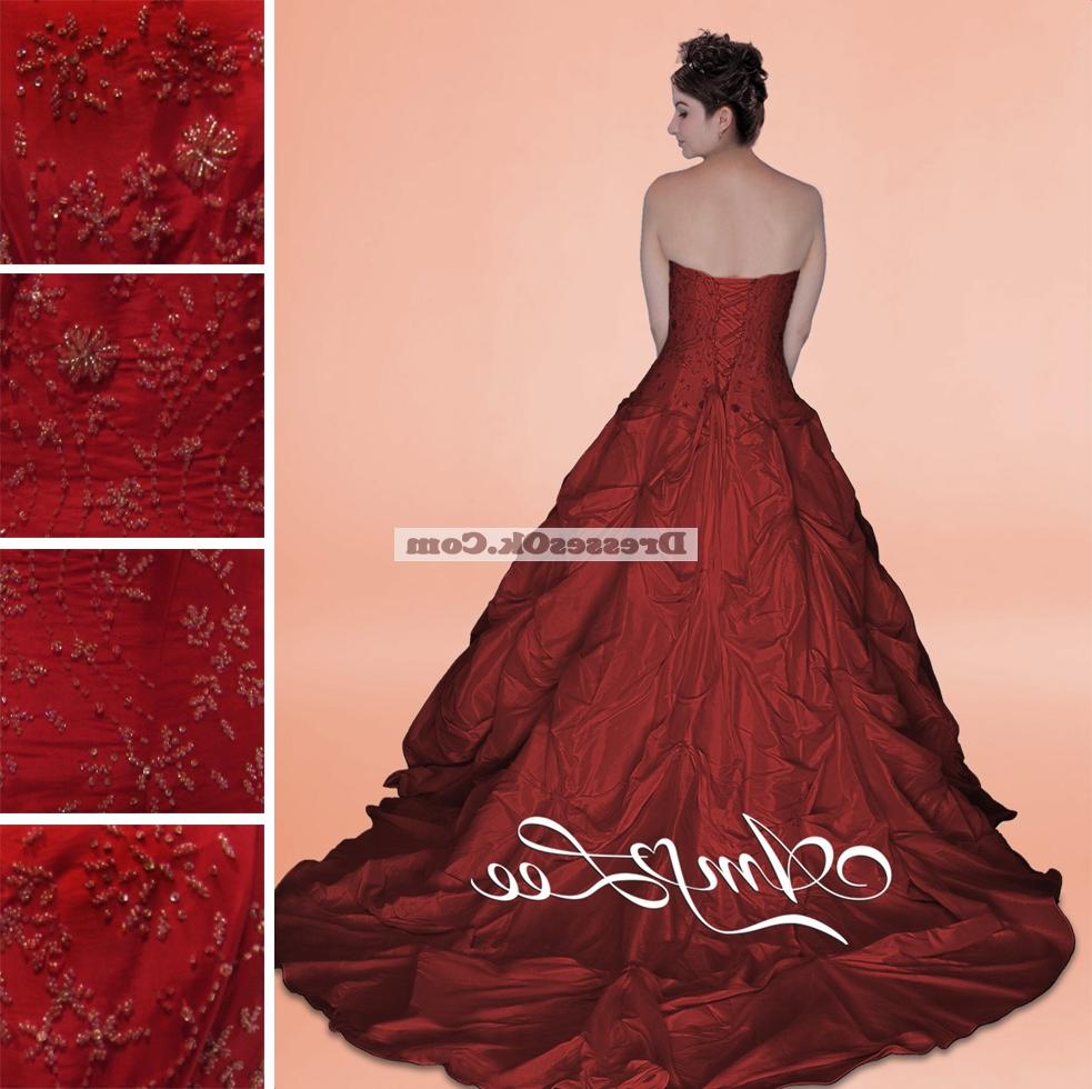 Fashionable ball gown strapless strapless chapel satin beading red wedding