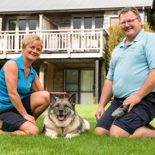 Bay of Islands Holiday Apartments and Campervan Park logo