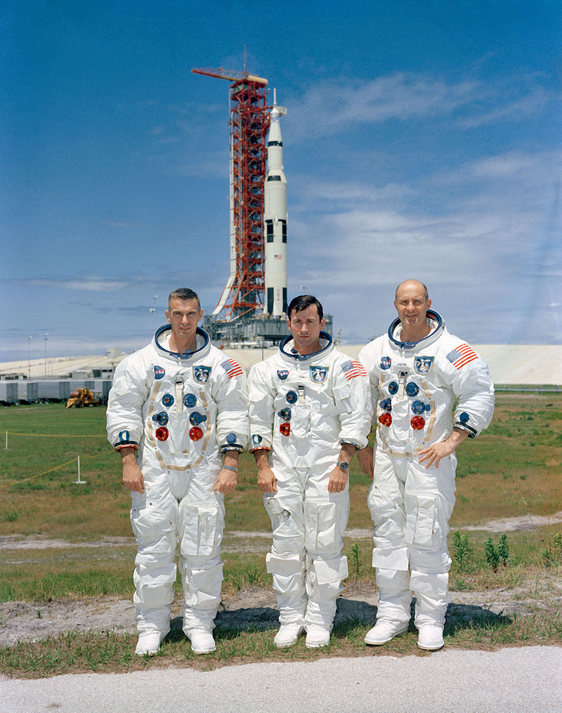 파일:external/upload.wikimedia.org/800px-Apollo_10_Prime_Crew_-_GPN-2000-001501.jpg