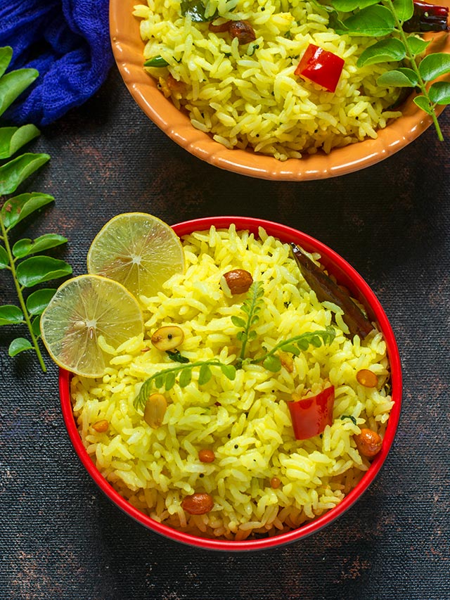 Lemon Rice Recipe | Chitranna Recipe | Elumichai Sadam 