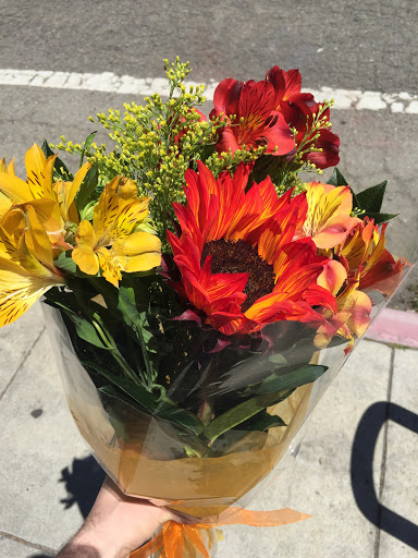 Florist «Campus Flowers», reviews and photos, 2532 Durant Ave, Berkeley, CA 94704, USA