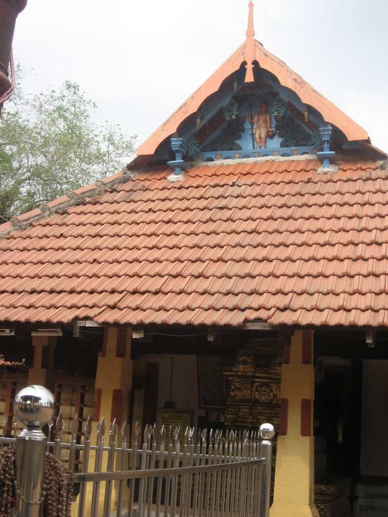 Sri Katkarai Appan Perumal Temple (ThiruKatkarai) Kerala - Divya Desam 85 Sri Katkarai Appan Perumal Temple (ThiruKatkarai) Kerala - Divya Desam 85