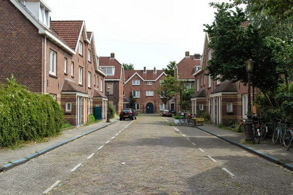  Amsterdam Noord. Il quartiere colonia 