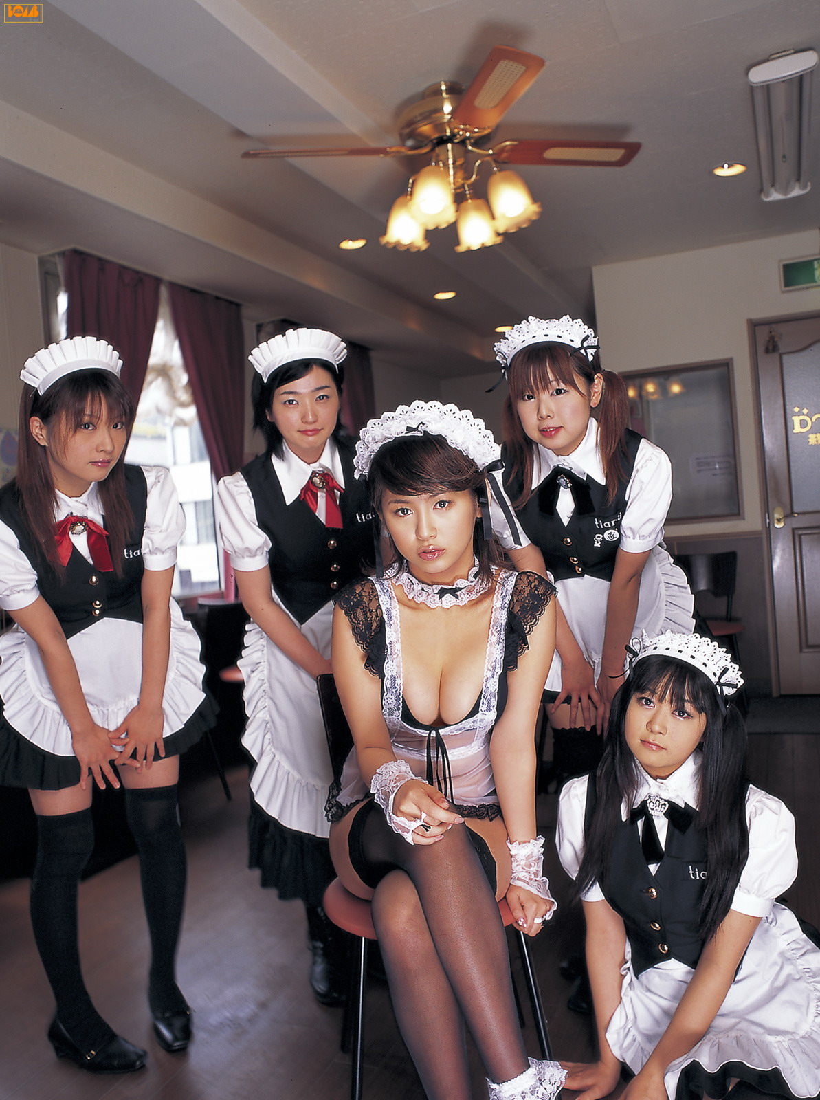 Sanokjiji Sexy Yuka Kosaka So Many Maids