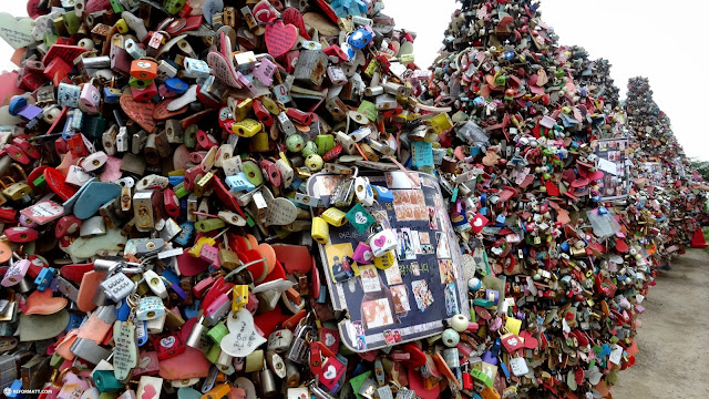 unlimited LOVE at the N Seoul tower in Korea in Seoul, South Korea 