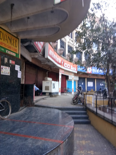 ICICI Bank, Panvelkar Plaza, Station Road, Near Utsav Hotel, Thane, Maharashtra 421501, India, Private_Sector_Bank, state MH