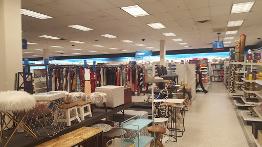 Clothing Store «Ross Dress for Less», reviews and photos, 1850 Evans Rd, Melbourne, FL 32904, USA