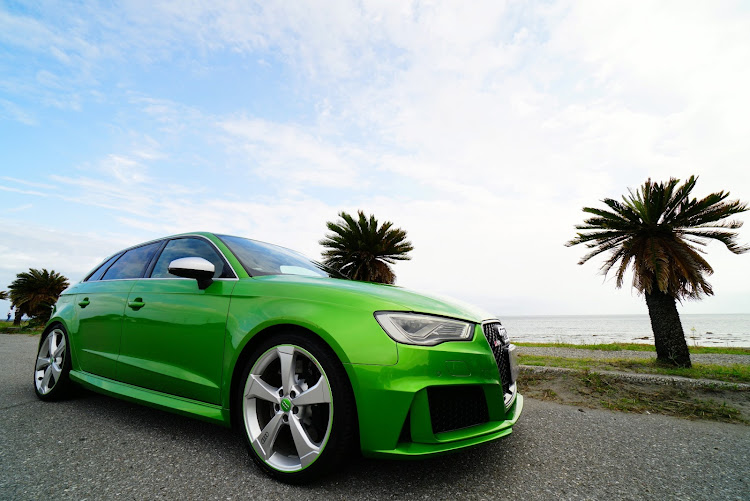 RS3 スポーツバックの2022ベストショット・12月にエントリーします・Audiのある生活に関するカスタム事例の投稿画像1枚目
