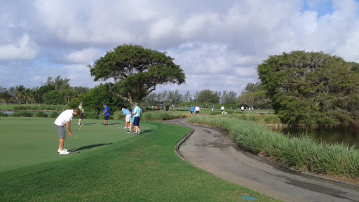 Country Club «Coral Ridge Country Club», reviews and photos, 3801 Bayview Dr, Fort Lauderdale, FL 33308, USA