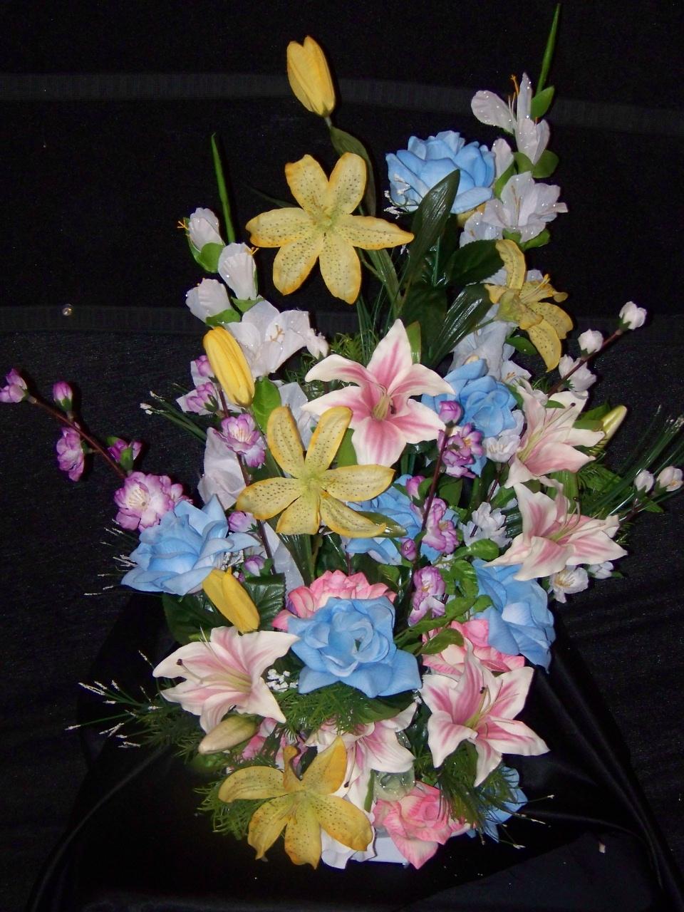 Medium Table arrangement- This