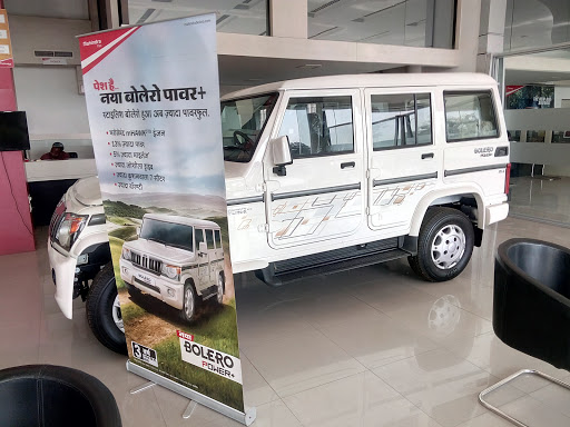 Gandhi Motors, Kegaon, Pune Road,, Solapur, Maharashtra 413001, India, Motor_Vehicle_Dealer, state MH