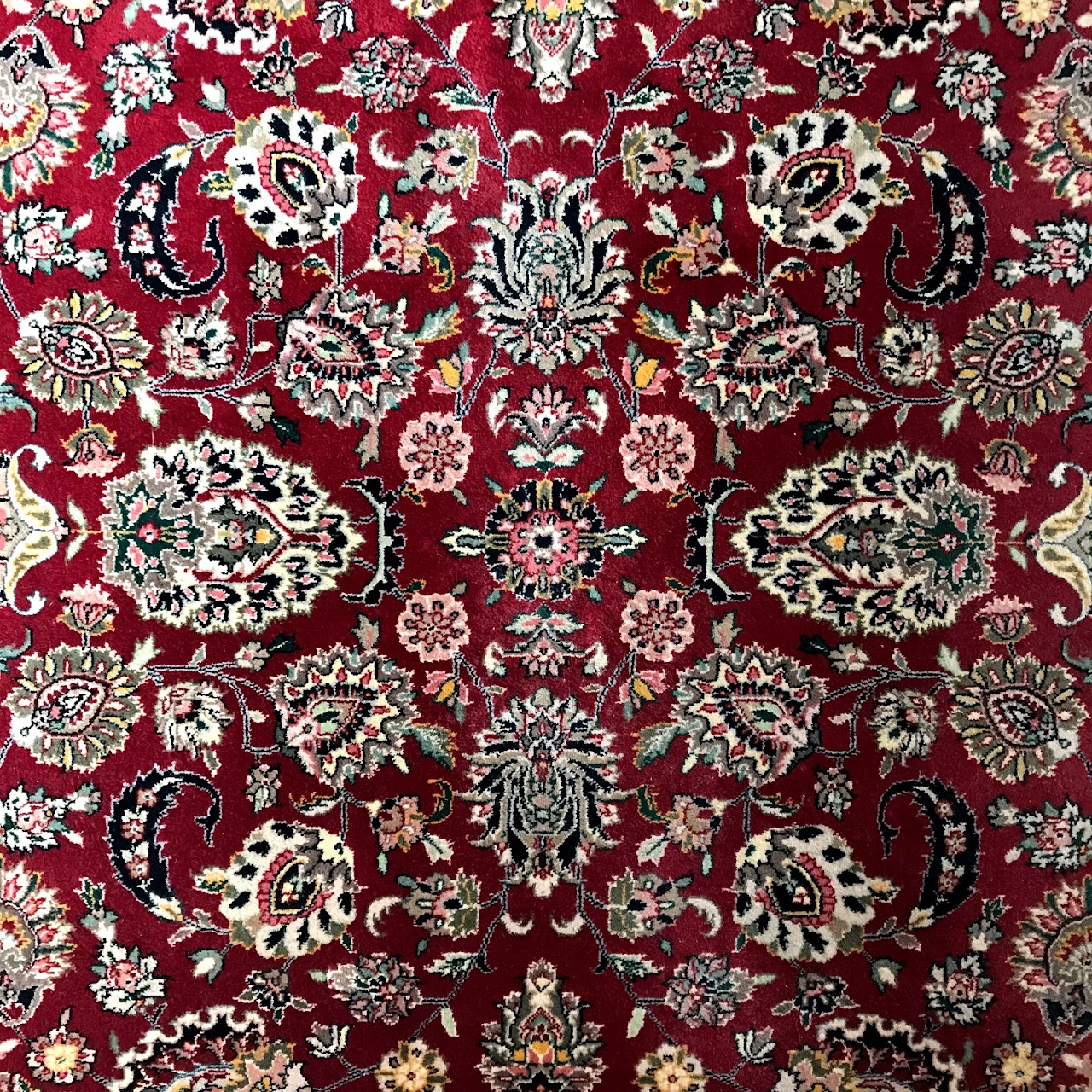 Mahal Style Wool Floral Area Rug