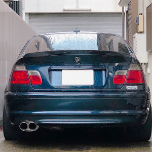 320i Mスポーツ