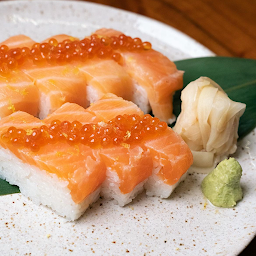 Salmon Oshizushi