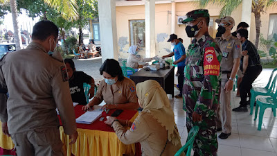 Kegiatan Vaksinasi Di Wantilan Eks Pelabuhan Buleleng Oleh Kodim 1609/Buleleng Dan Team Medis RS Tentara 