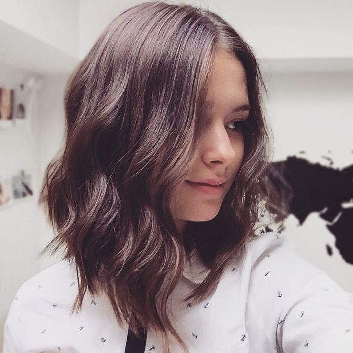 Medium Style Haircuts For Women's 2018-2019