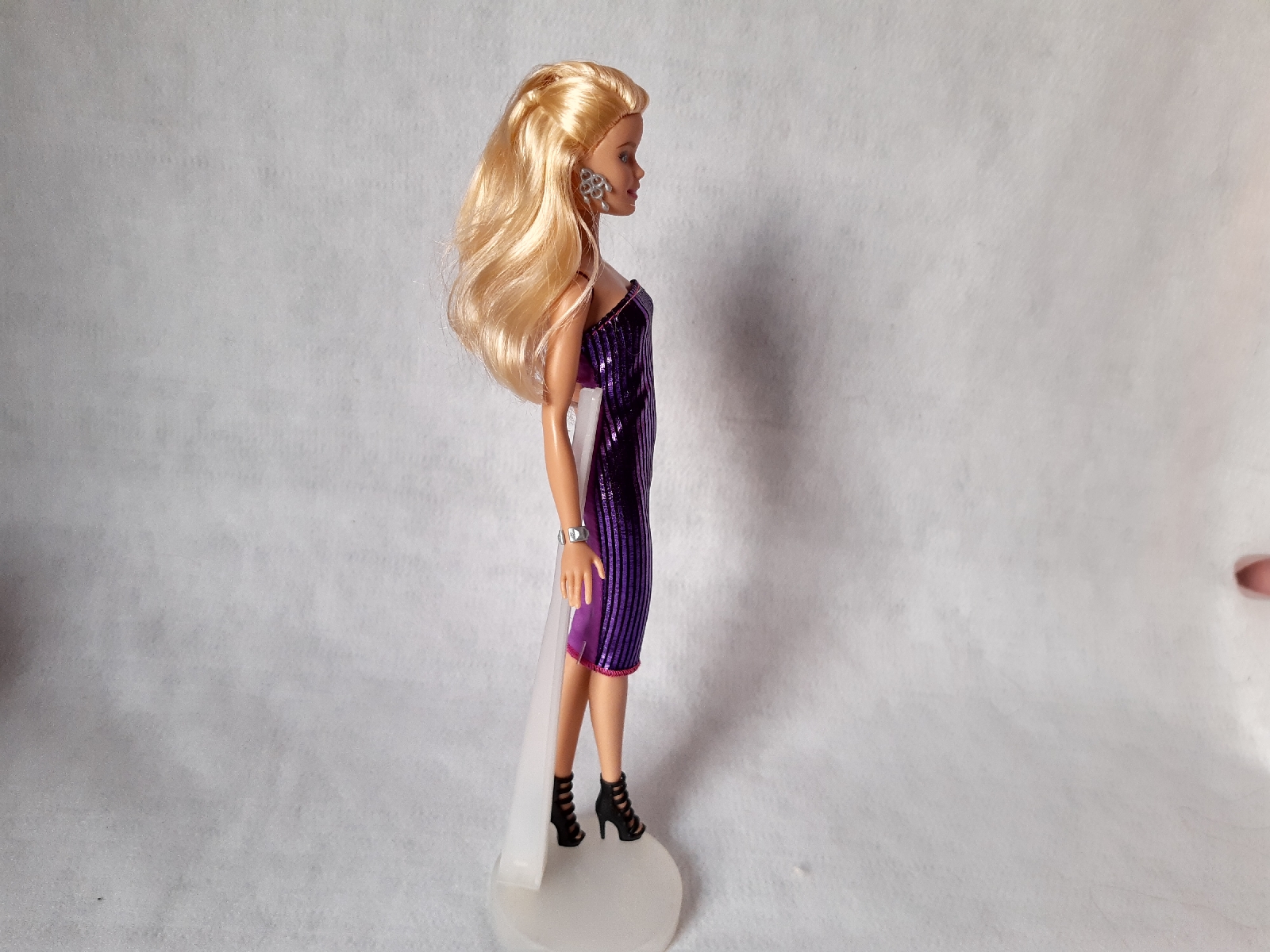 Boneca Barbie Fashion (Loira Vestido Roxo) - Mattel - Toyshow Tudo