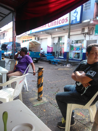 Neto, Valentín Carrasco 15, 6ta., 70000 Juchitán de Zaragoza, Oax., México, Supermercados o tiendas de ultramarinos | OAX