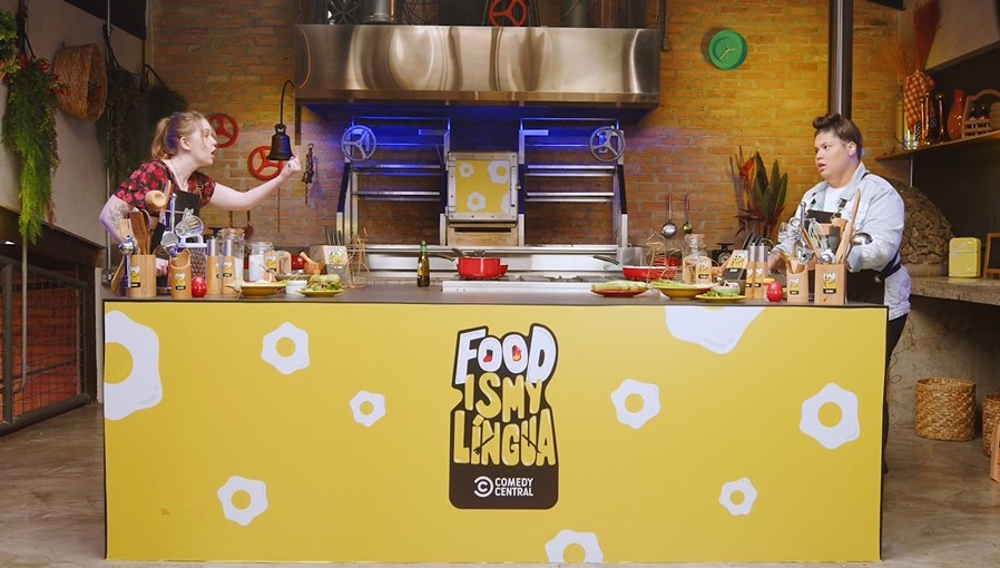Desafio Sueco: JOÃO VITOR vs RAPHAEL VICENTE  Food is my Língua no Comedy  Central 