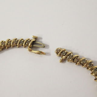 10K Gold and Diamond Chain Bracelet