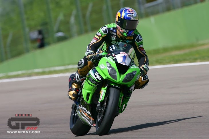 2016-ssp-imola-race-sofuoglu.jpg