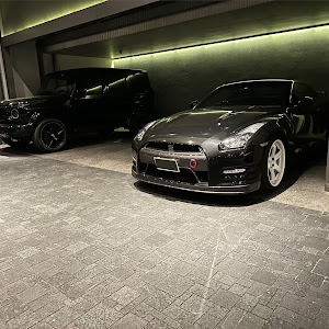 NISSAN GT-R R35