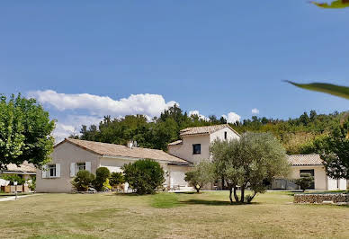 Villa with pool and terrace 5