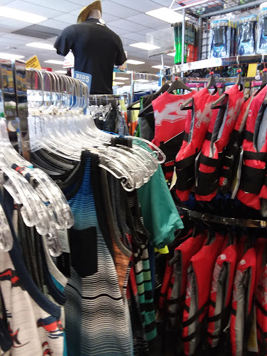 Sporting Goods Store «Big 5 Sporting Goods - Yuba City», reviews and photos, 1252 Colusa Ave, Yuba City, CA 95991, USA