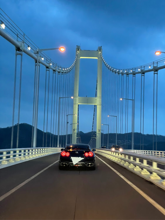 NISSAN GT-RのR35GT-R・LAV4・ドライブ・仕事帰りにに関するカスタム事例の投稿画像2枚目