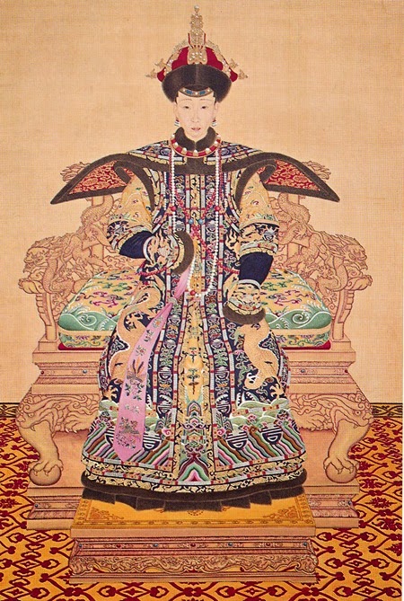 empress xiao yichun_ceremonial robe