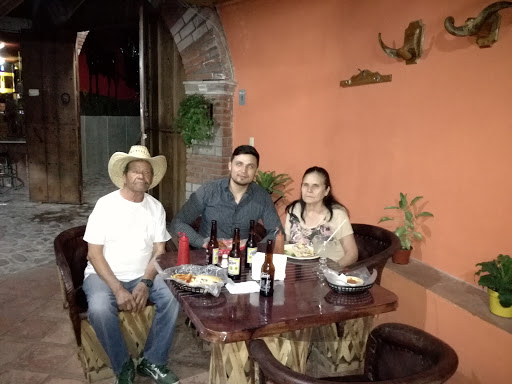 La Huerta Restaurant Campestre, Calle Arroyo de La Penitencia 70, Centro, 99500 Villanueva, ZAC, México, Bar restaurante | ZAC