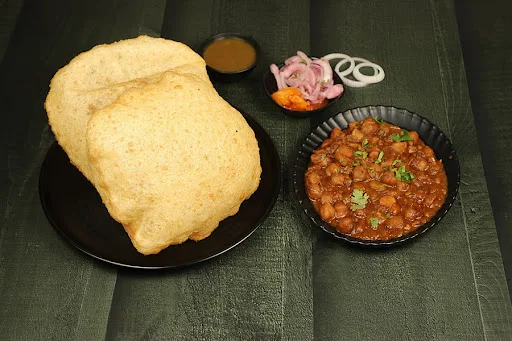 Chole Bhature Super Saver ( 6 Plates)