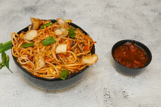 Chicken Schezwan Noodles