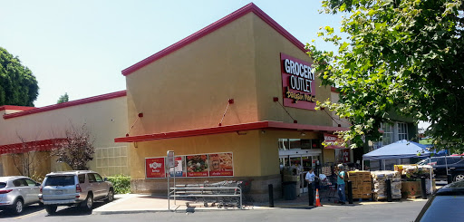 Grocery Store «Grocery Outlet Bargain Market», reviews and photos, 13301 Whittier Blvd, Whittier, CA 90602, USA