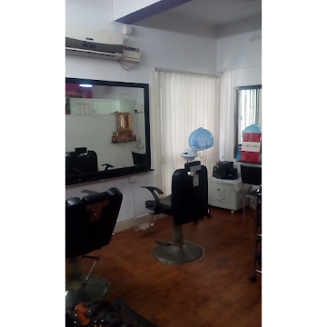 Evolv Salon and Spa (Ladies only) photo 